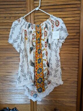 Skylar & Jade NWT Petal Ivory Boho Off Shoulder Blouse Ladies Size 1X
